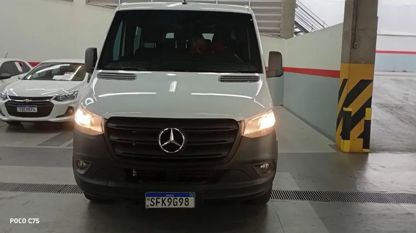 Mercedes-Benz Sprinter 2025