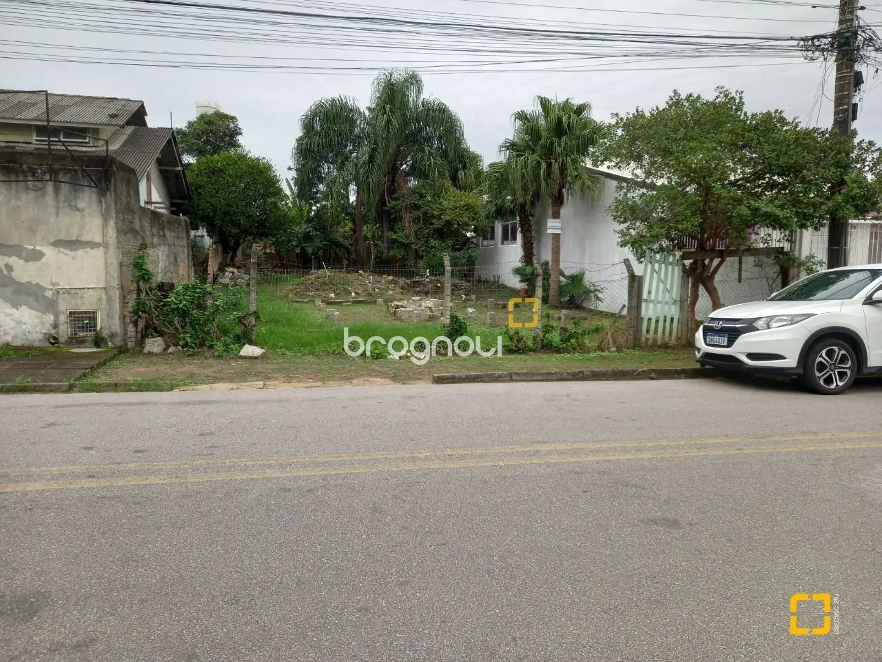 Terreno com 429,60m2 de área a venda no bairro Abrãao - Fpolis - SC - Foto 2