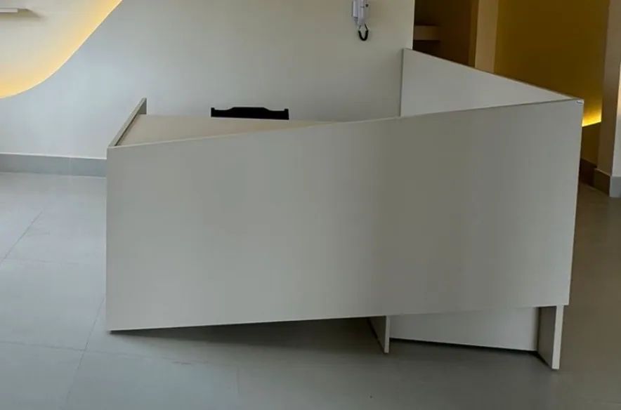 BALCÃO DE RECEPÇÃO PLANEJADO   - Foto 3