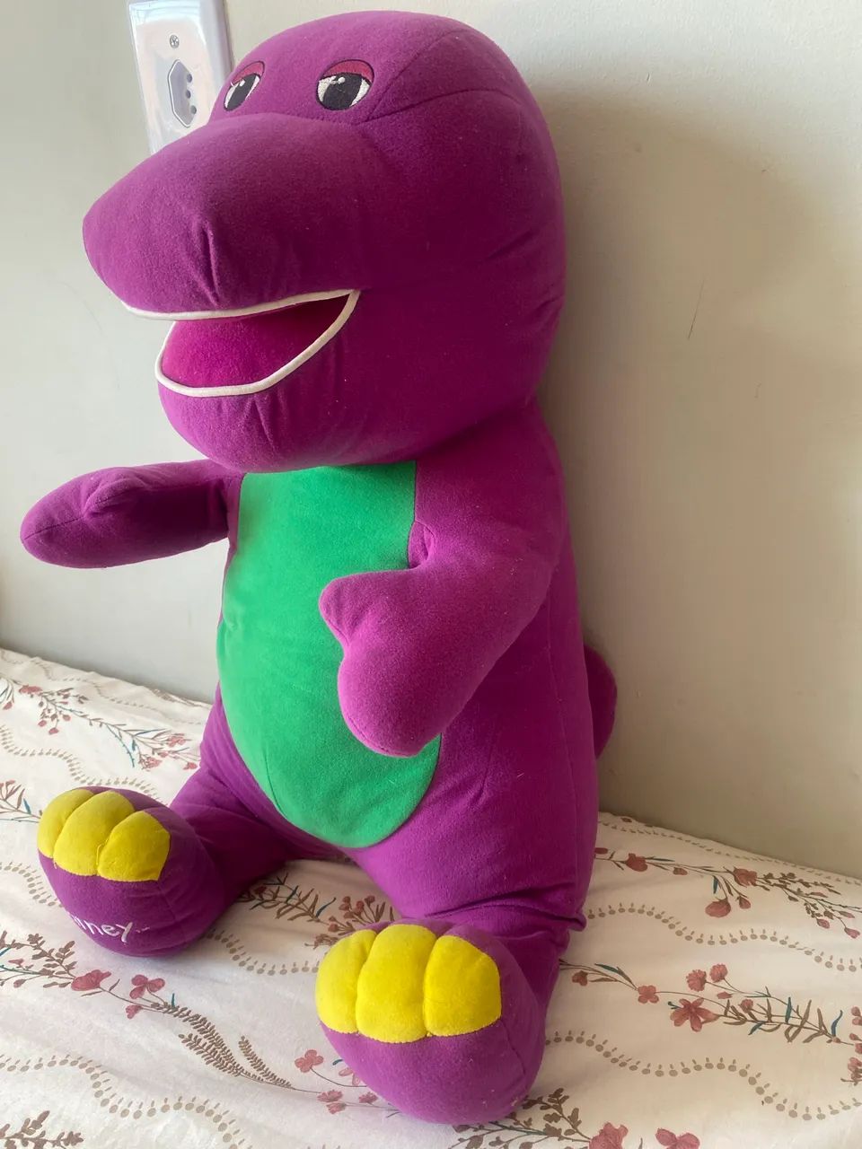 Boneco de Pelúcia Barney - Foto 2