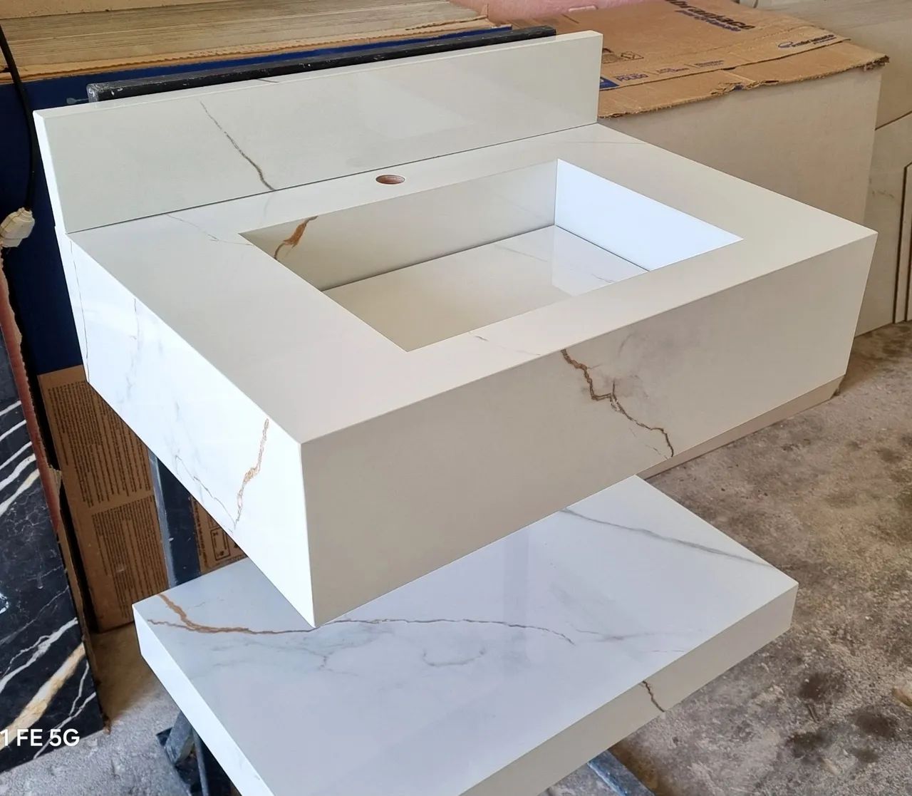 Pia de porcelanato 60x40 padrão com acabamento impecável 