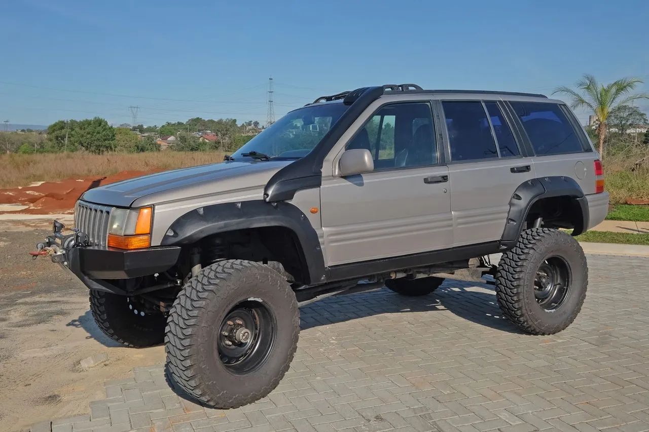 Jeep Grand Cherokee Laredo 4.0 Aut. 1997