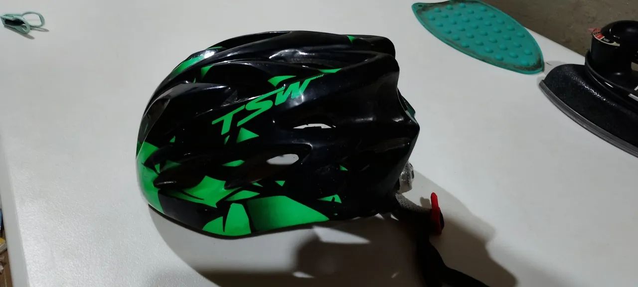 Capacete