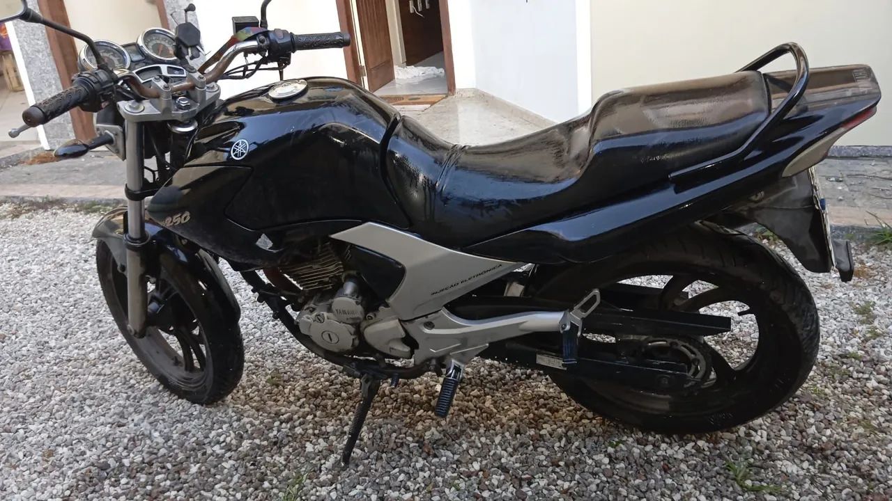 Yamaha Fazer 250 - Foto 2