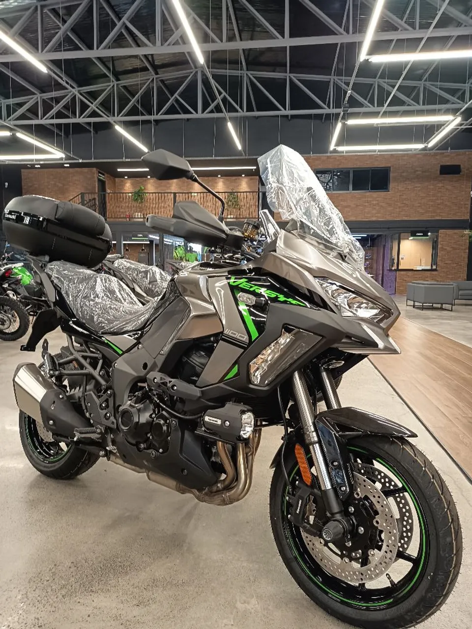 【ナゾラー】 Kawasaki Zx-6r 636cc 2026 - 1497753916 | OLX