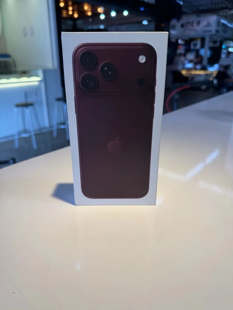 IPHONE 18 PRO MAX 256G NOVO 