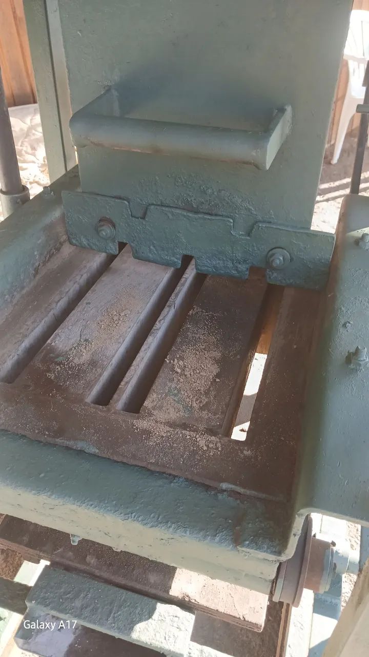 Maquina de bloco . - Foto 2