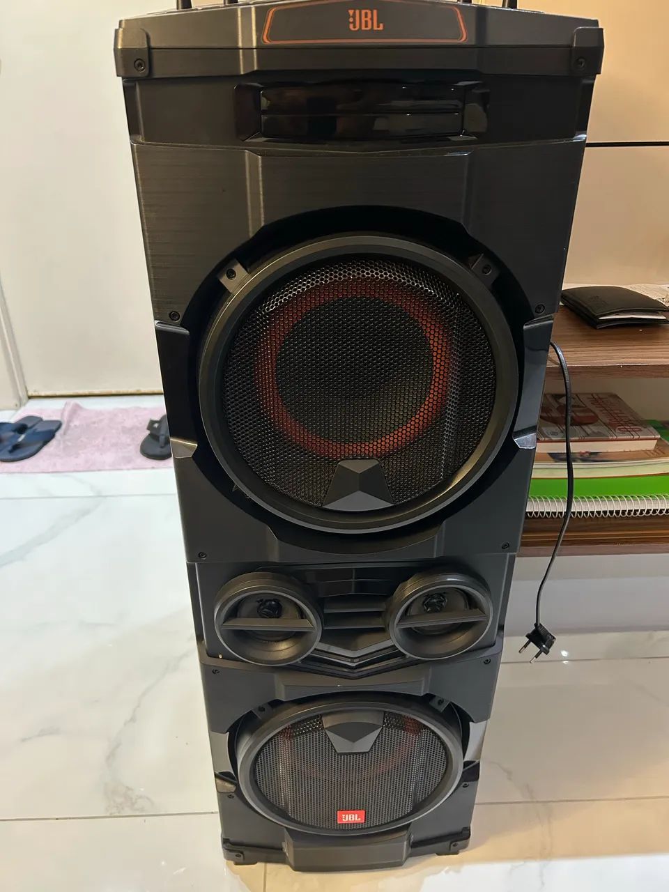 CAIXA DE SOM JBL 