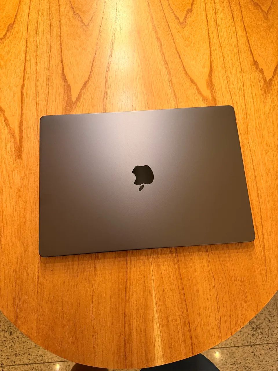 MacBook, M4 MAX, 1TB, 36RAM, 16? - Foto 5