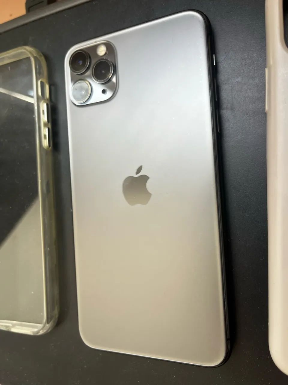 iPhone 11 Pro Max 128gb - Foto 2