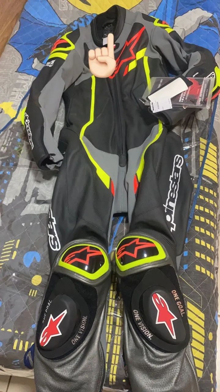 Macacão Alpinestars GP Pro V2 1 Peça Tech-Air Race - Roupas