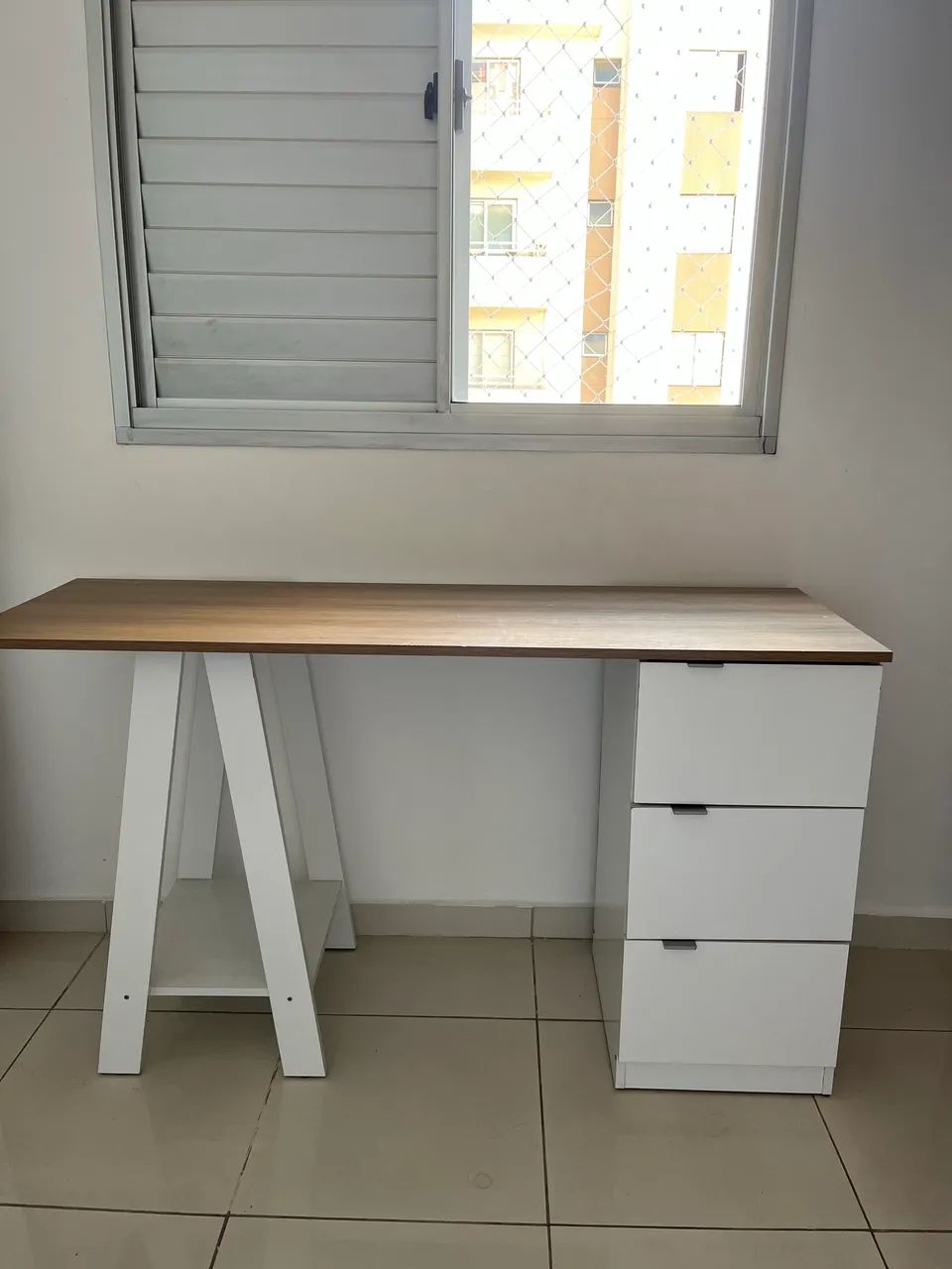 Mesa escritório branca 