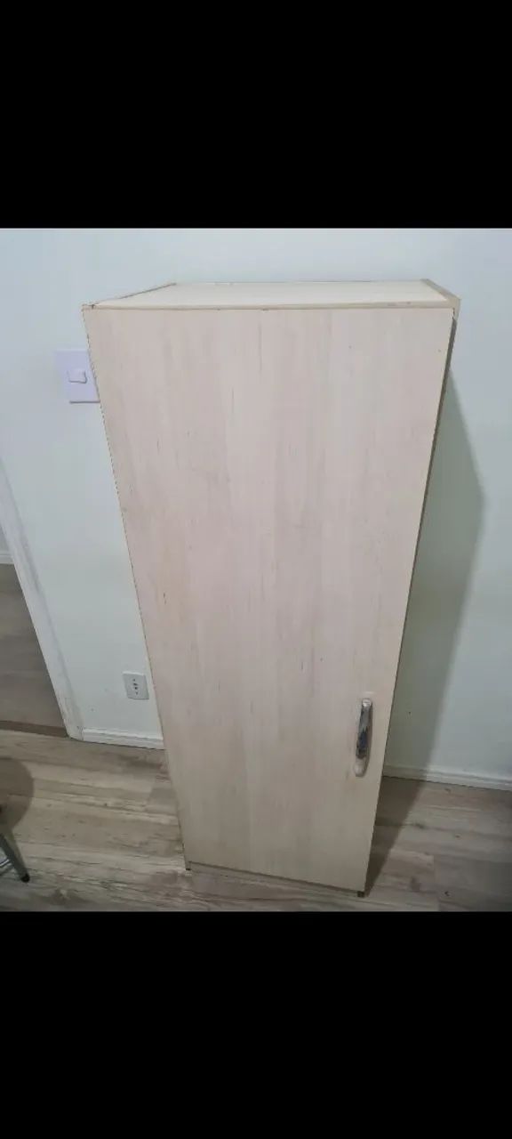 Armário multiuso (Barato)