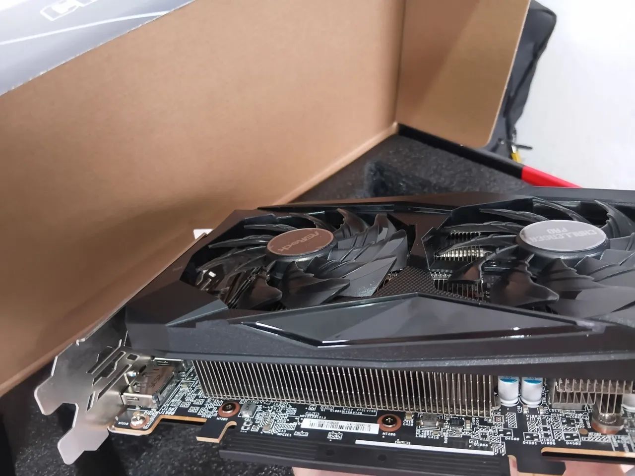 Placa de vídeo RX 7600, 8gb, triple fan - Foto 2