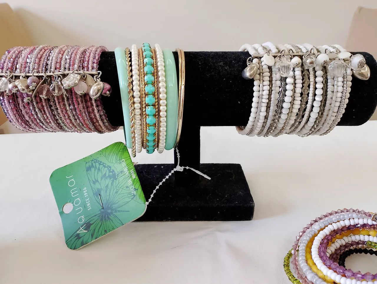 Pulseiras diversas com suporte  - Foto 2