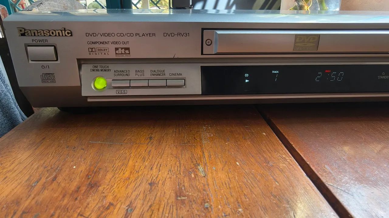 PANASONIC CD PLAYER/MP3/VIDEO CD/ DVD - RV31. JAPONÊS. - Foto 2