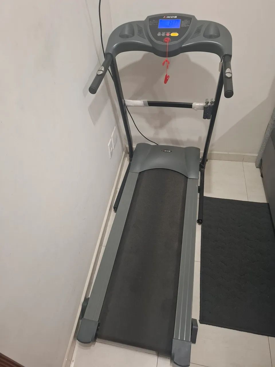 Esteira marca Kikos mod. E800 luxe - Foto 3