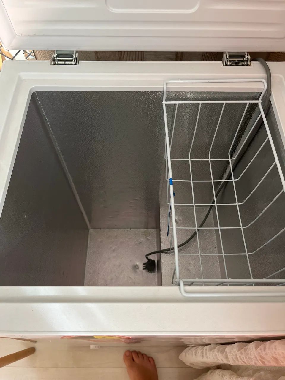Freezer 99 L