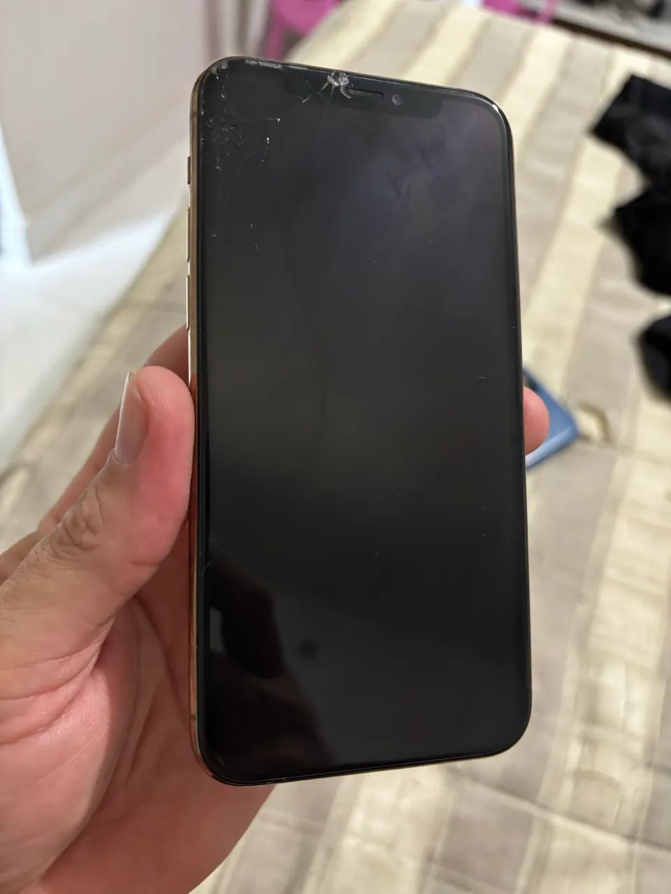 iPhone 11 Pro 64gb ( TELA TRINCADA ) - Foto 2