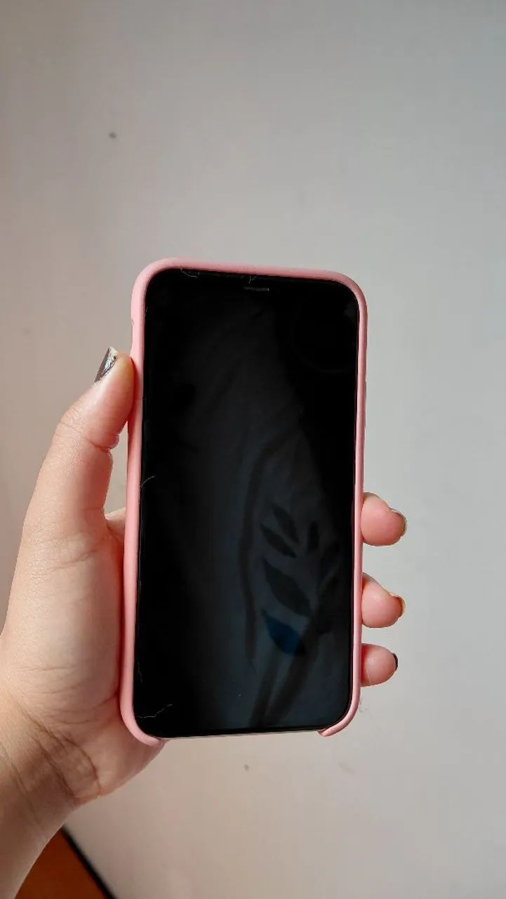 IPhone XR usado - Foto 4