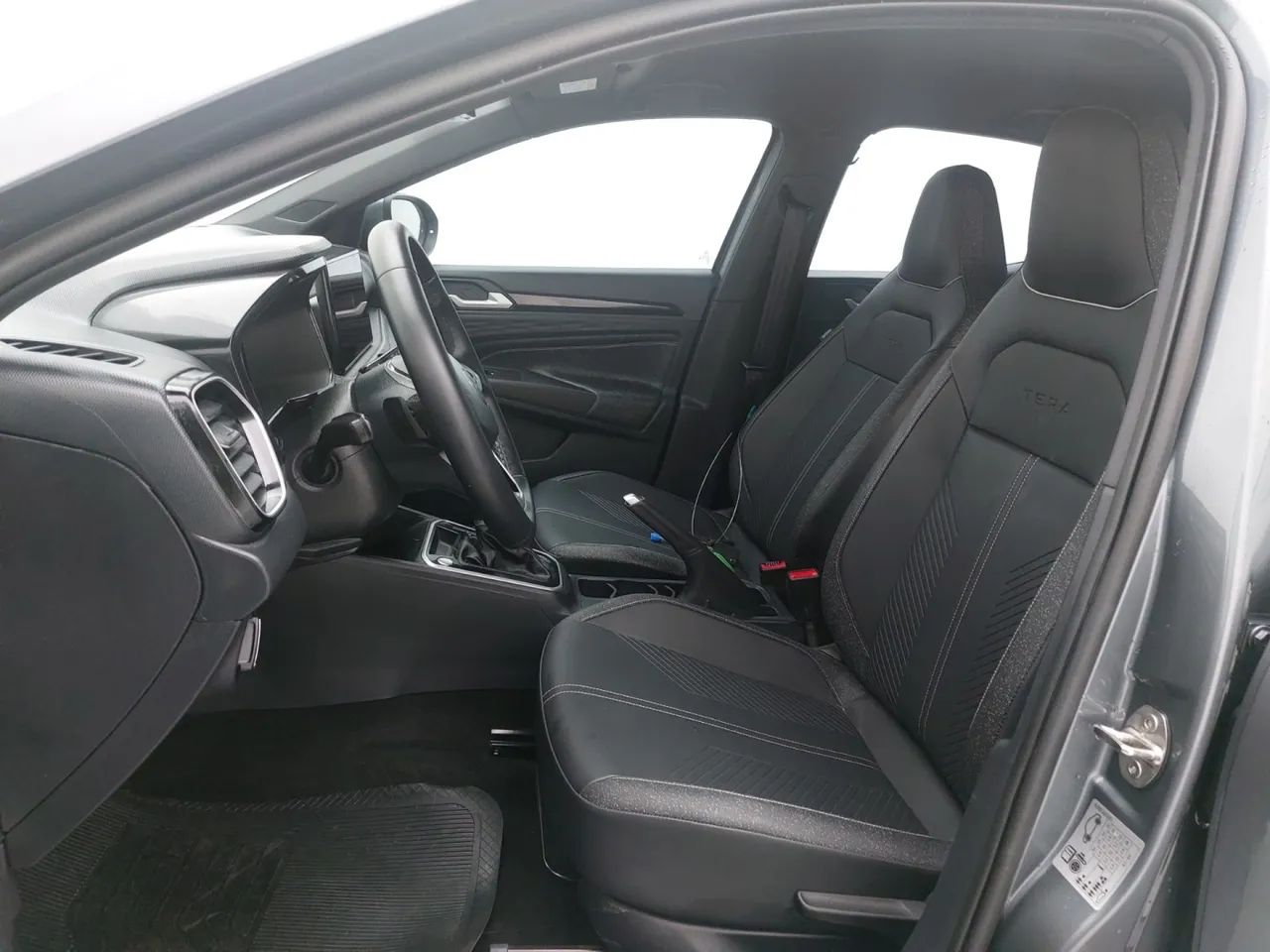 Volkswagen Tera High 1.0 170 TSI Flex 12V 5p Aut, foto 16 de 18