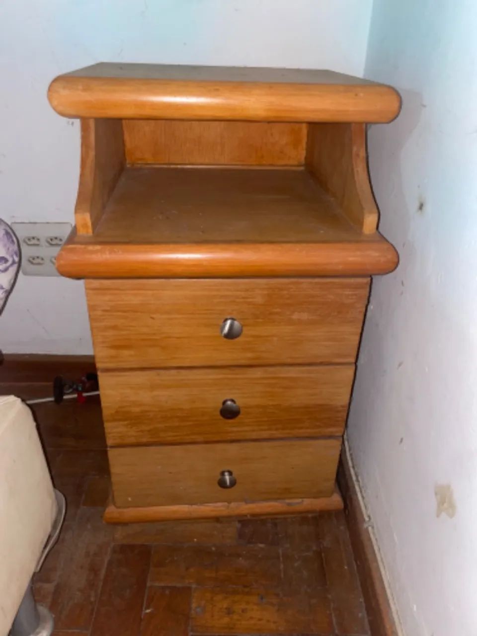 Mesa Cabeceira madeira