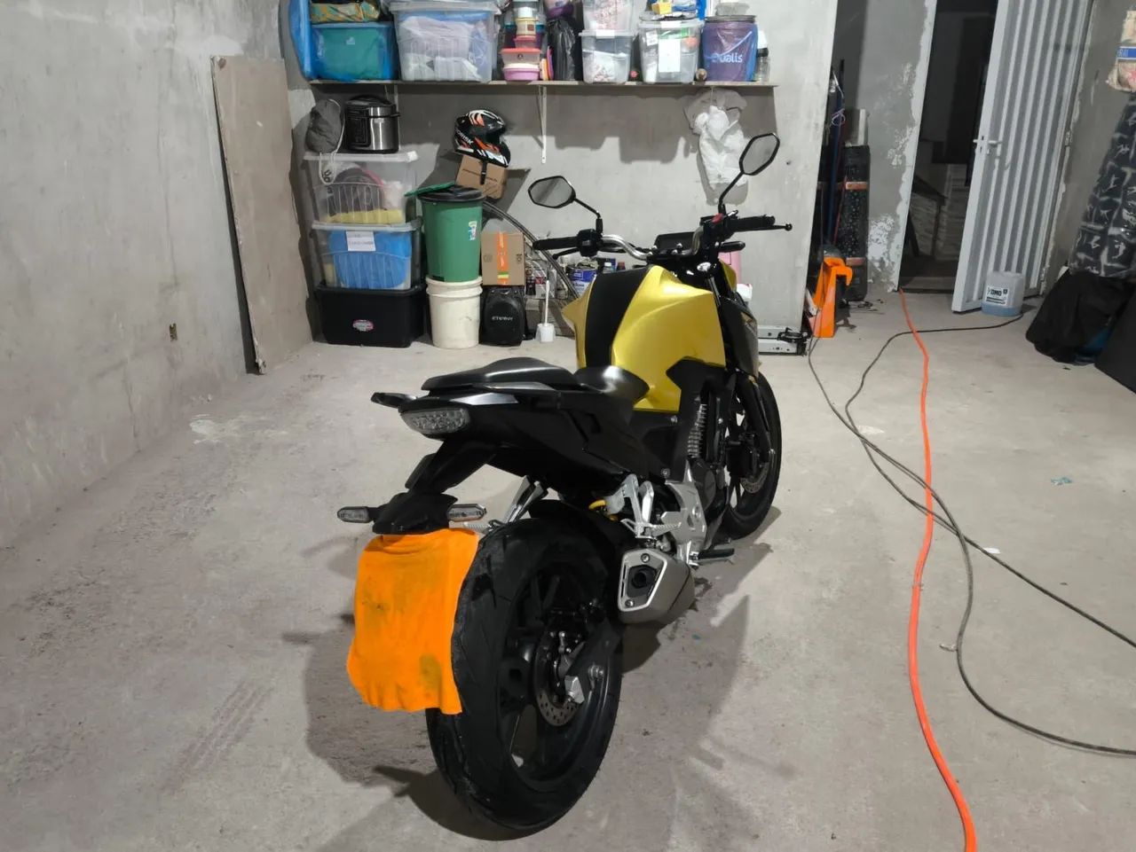 CB 300f Twister ABS - Foto 3