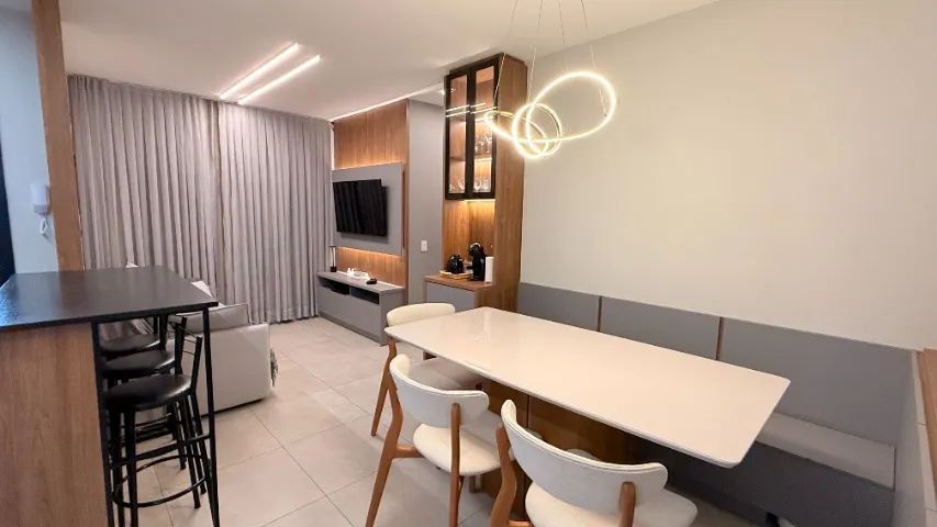 Apartamento todo Mobiliado 3 Dormitórios (1 Suíte) - Foto 2