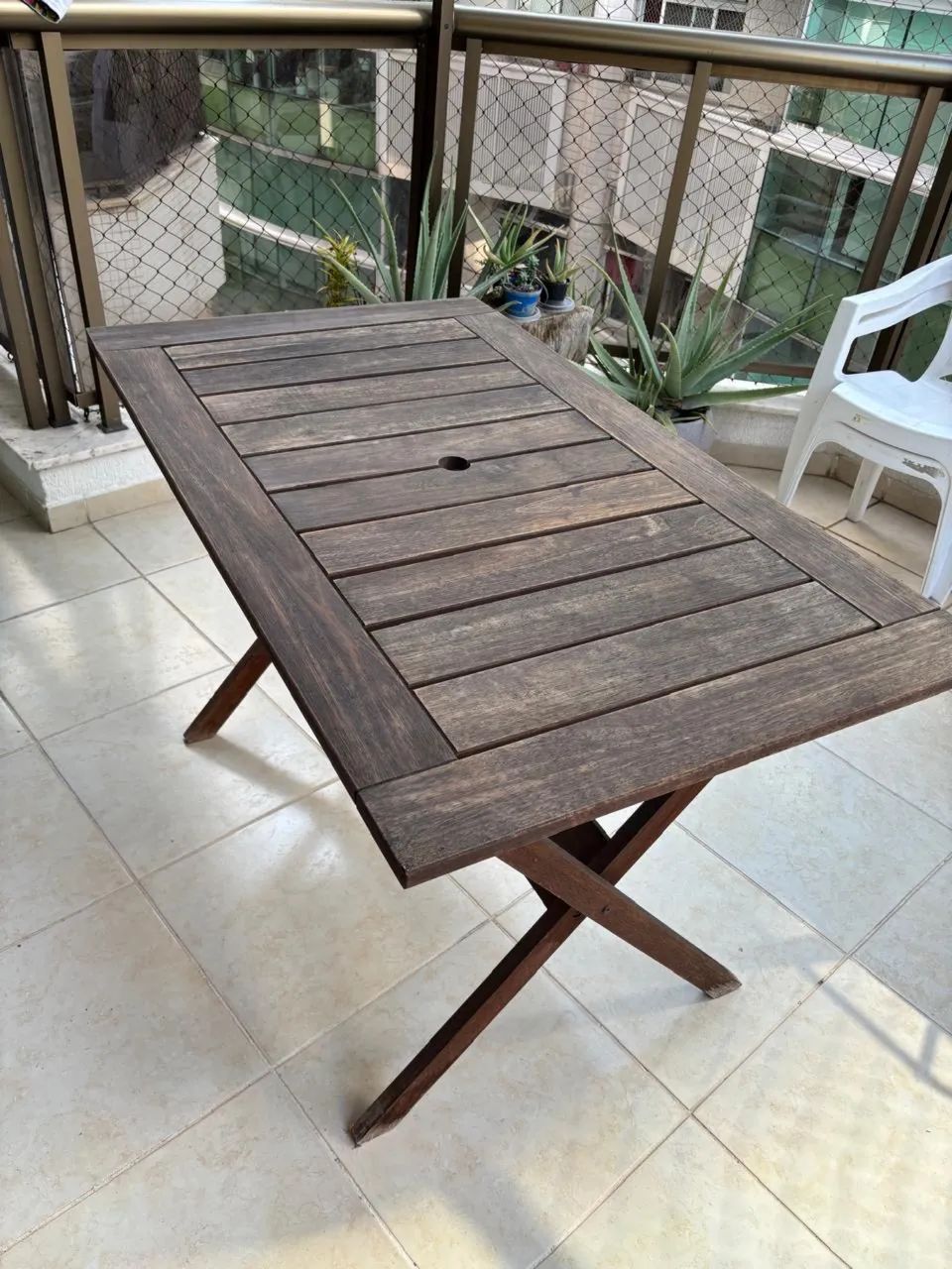 Mesa de área externa 