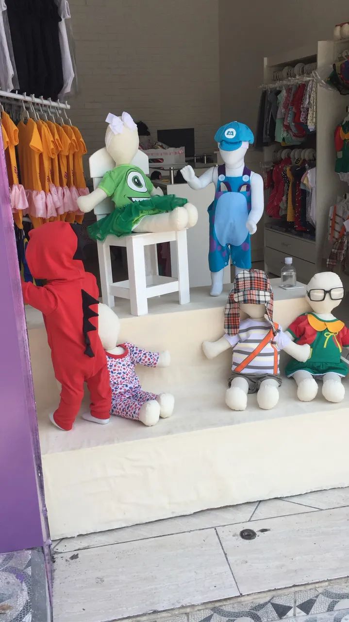 Boneco/ Boneca manequim / expositor - Loja  - Foto 5