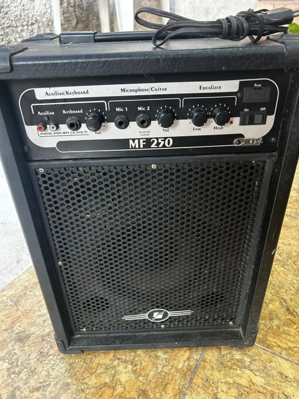 Caixa de Som MF 250 Frahm