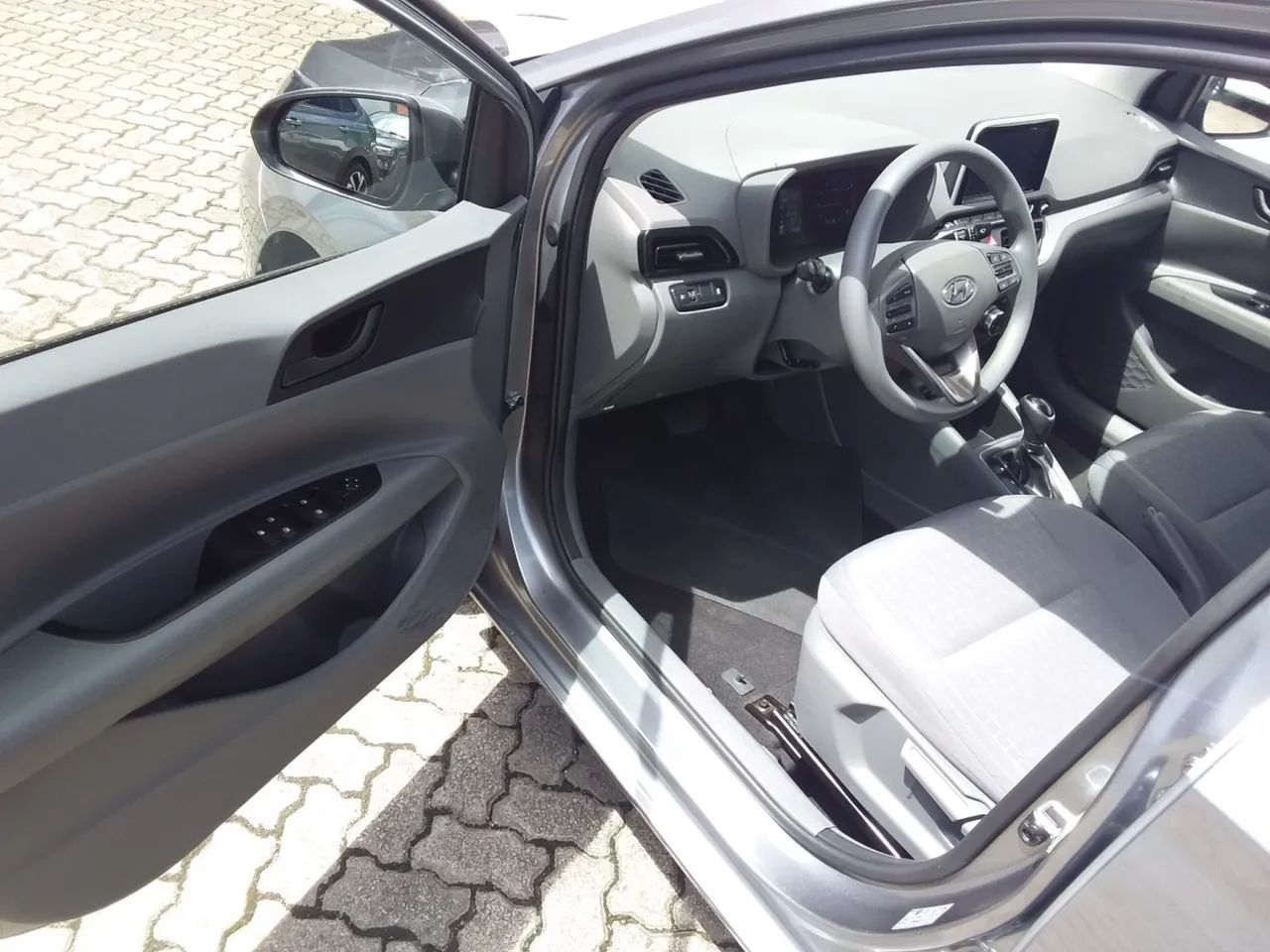 Hyundai HB20S Comfort Plus 1.0 TB Flex 12V Aut, foto 11 de 12