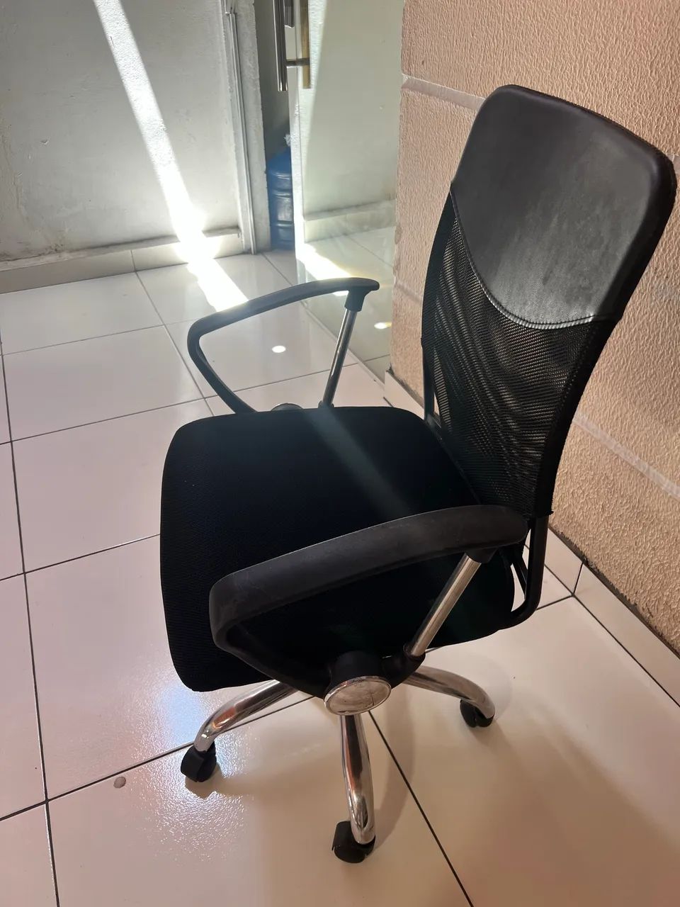 Cadeira executiva  - Foto 4