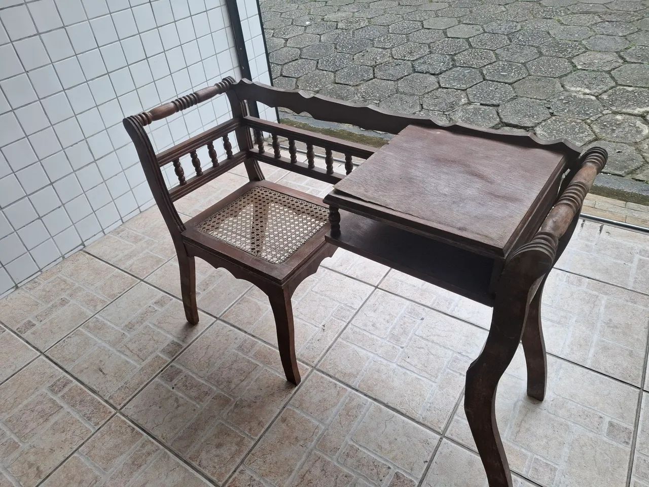 Mesinha de telefone antiga - Foto 2