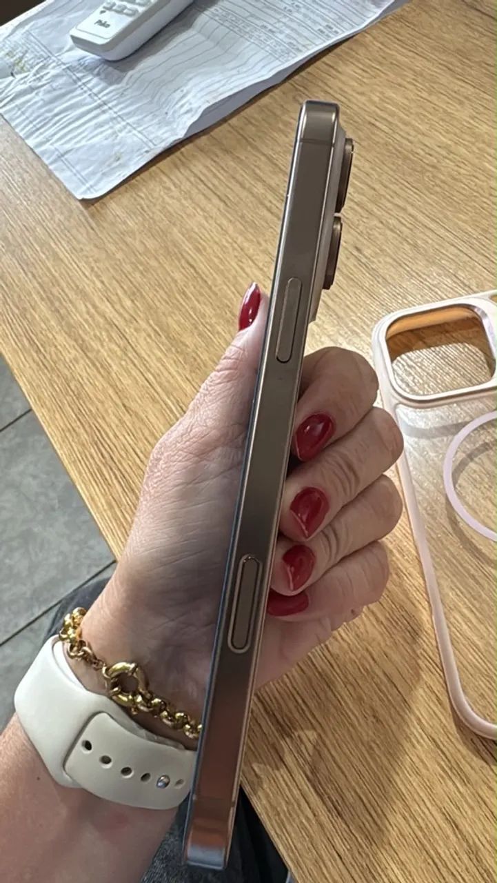 iPhone 16 Pro Max 256GB  - Foto 3
