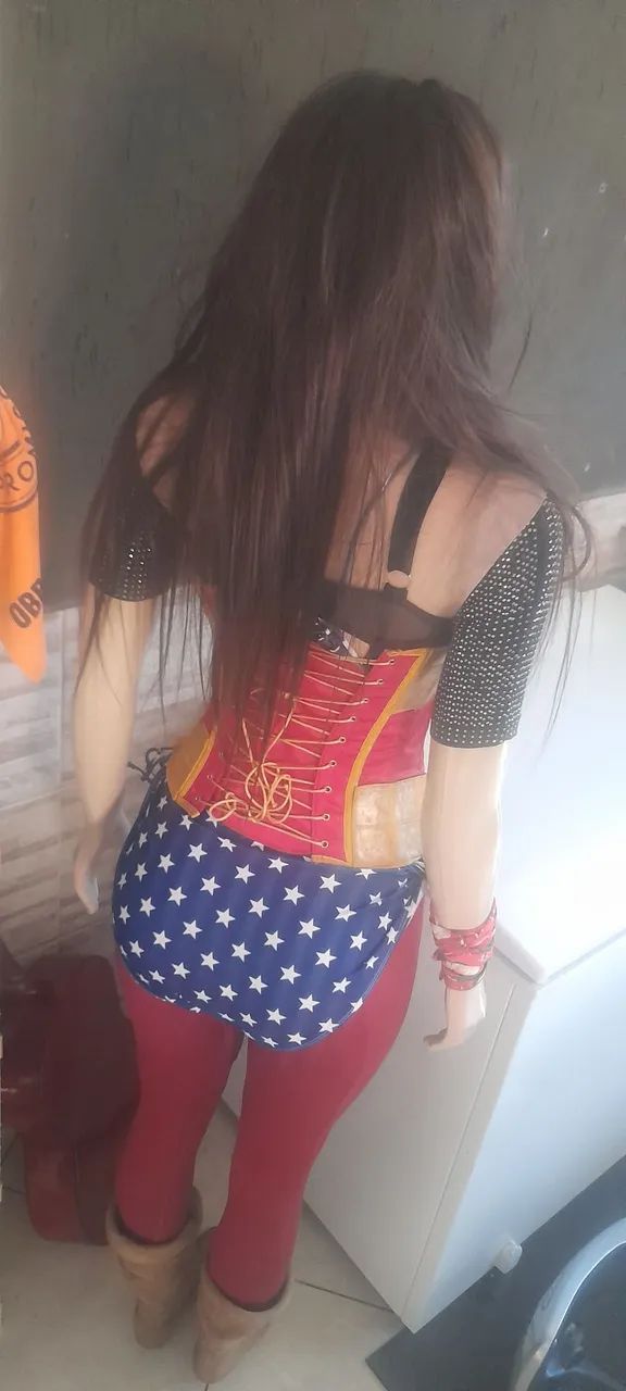 Mulher Maravilha Tamanho Real Fitnes - Foto 3