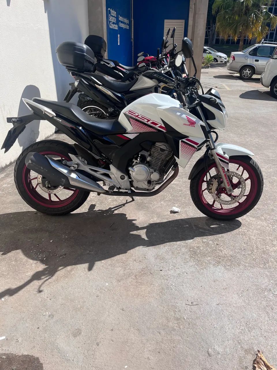 Twister CB 250F - Foto 3