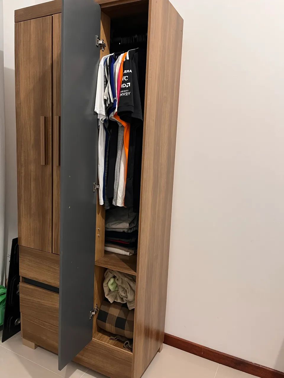 Guarda roupa pequeno novo!!  - Foto 4