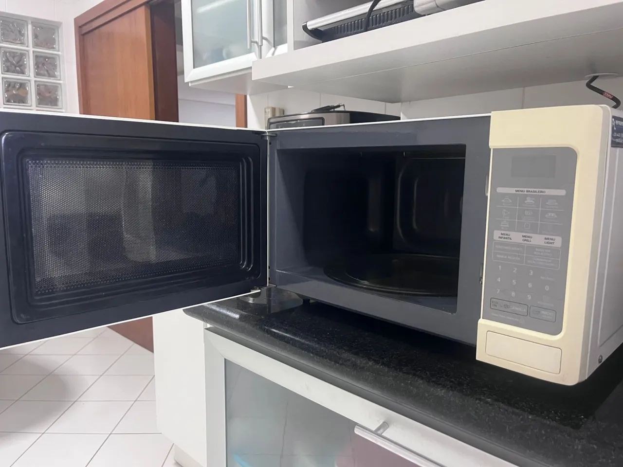 Vendo microondas LG - Foto 2
