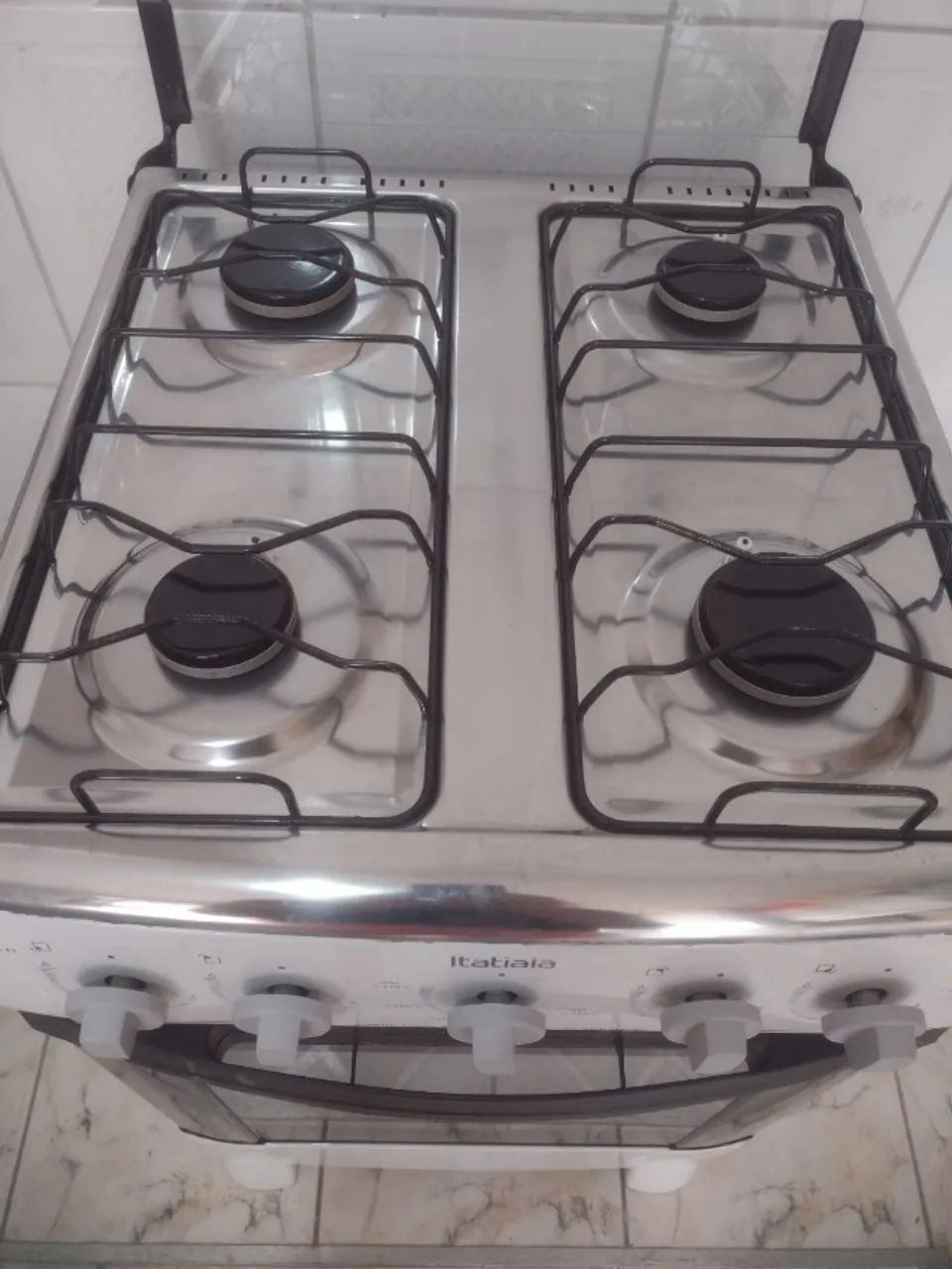 Vendo fogão Itatiaia 4 bocas - Foto 2