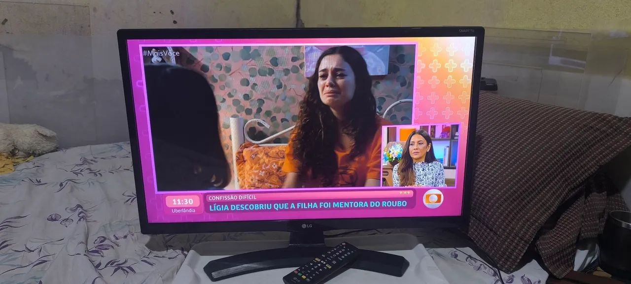 SMART TV LG 28 POLEGADAS FUNCIONANDO PERFEITAMENTE  - Foto 2