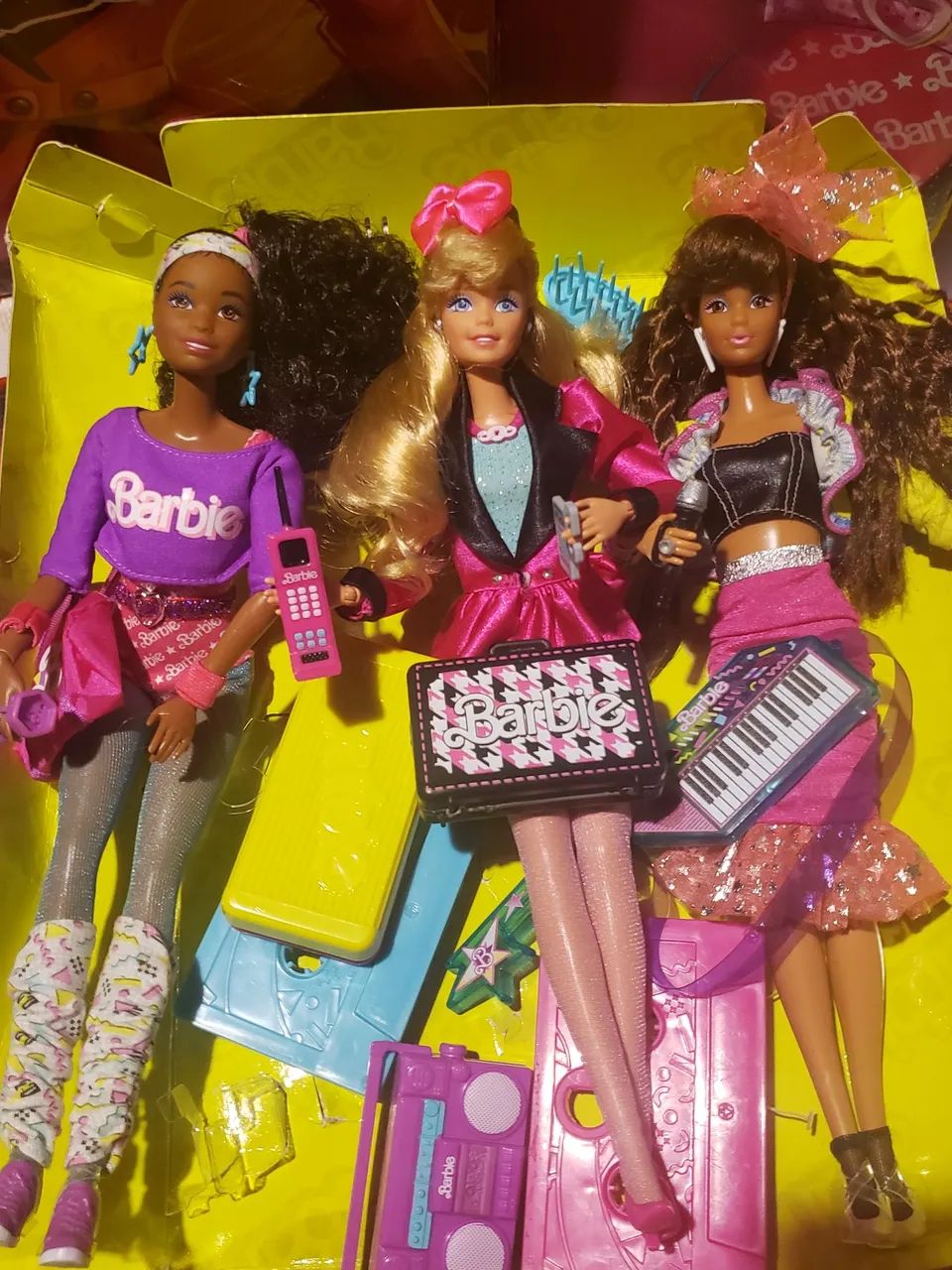 Boneca barbie coleção 80 reweds