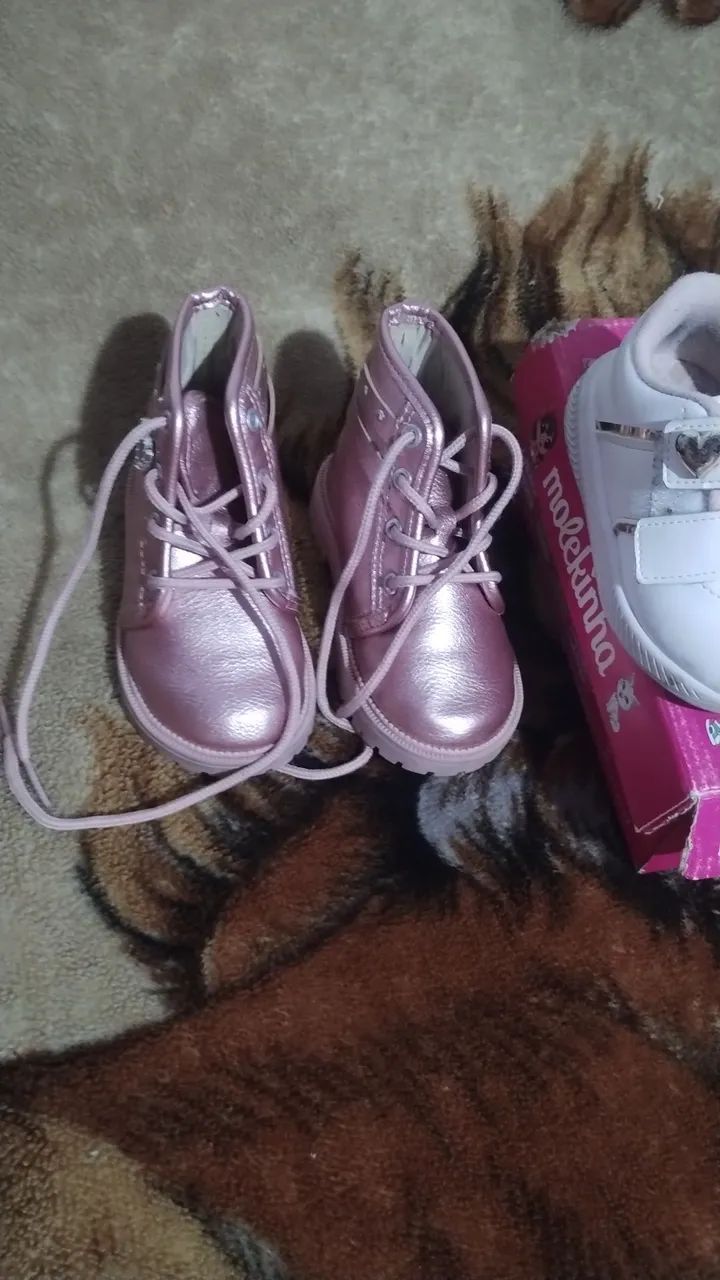 Sapatinho feminino de bebê  - Foto 3