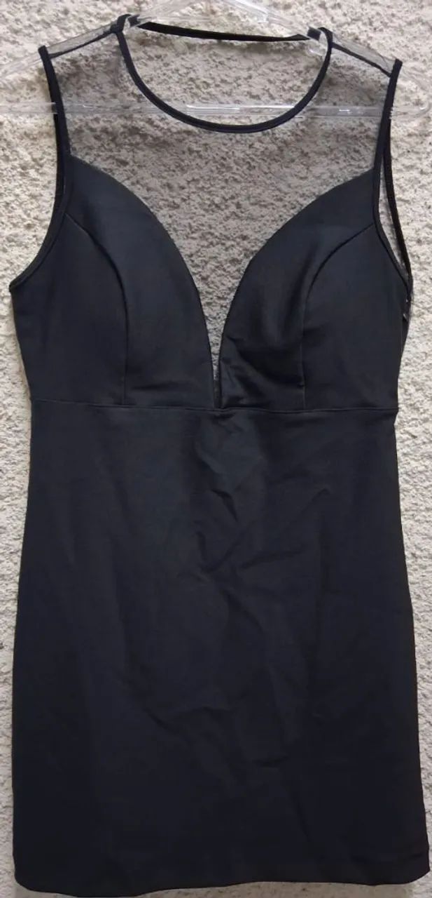 Vestido em V Preto - M - Foto 5