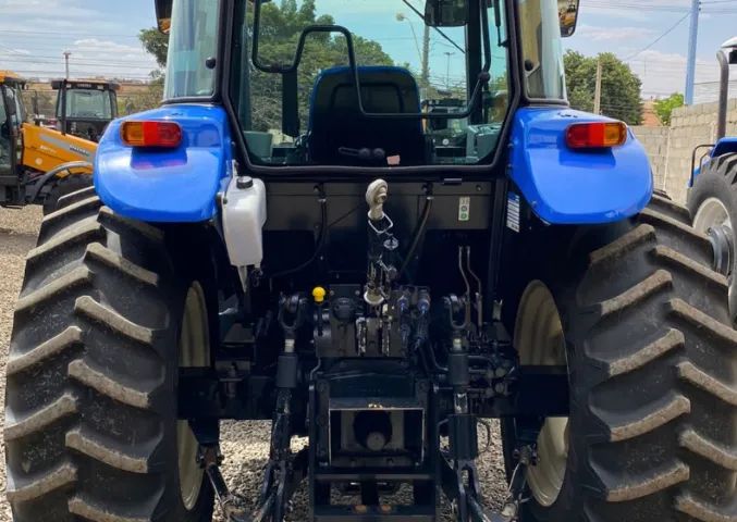 Trator  NEW Holland  TL75 2017  - Foto 3