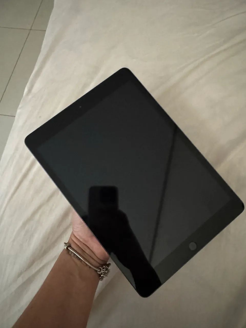 Vendo IPad 8 muito conservado - Foto 2