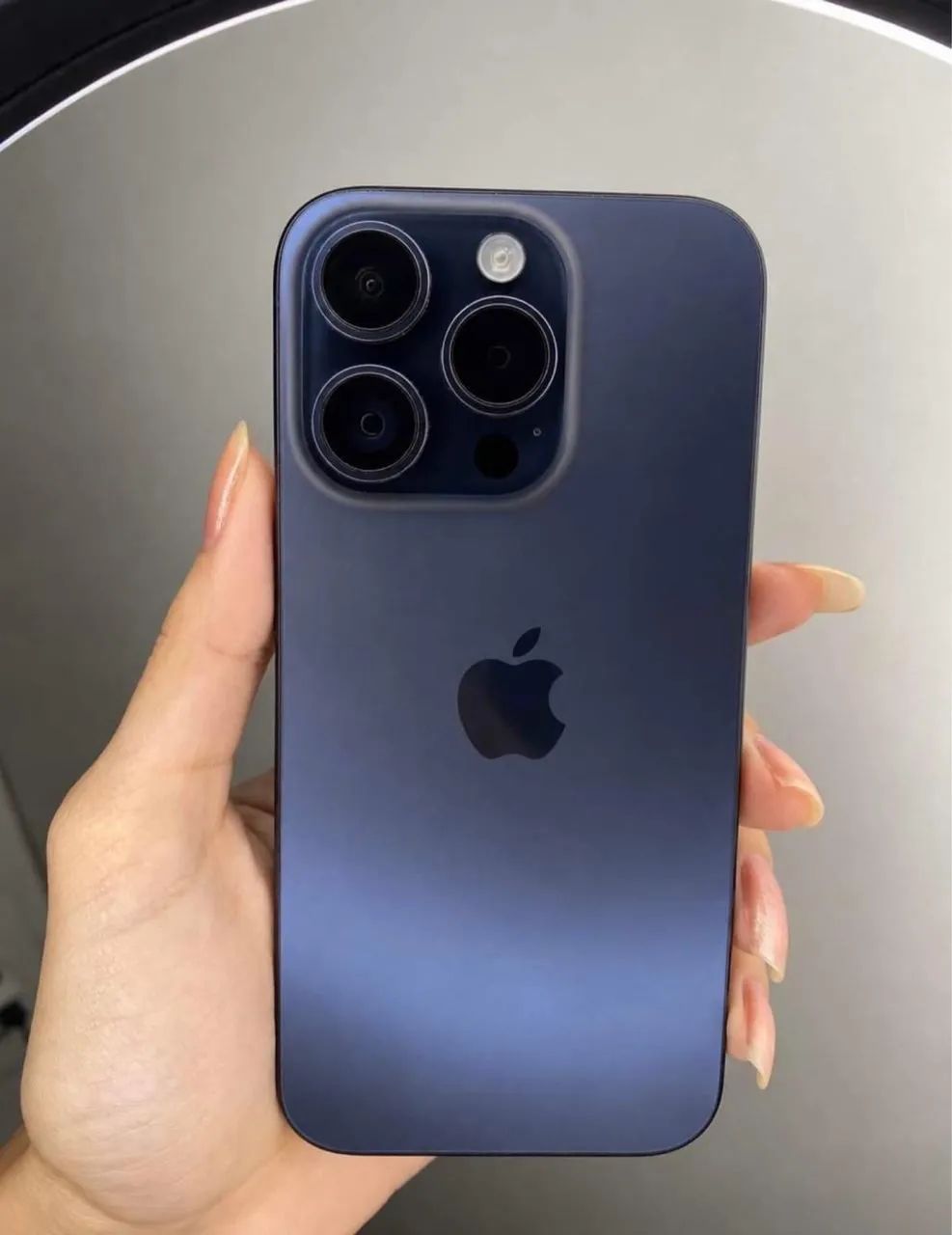 iPhone 15 Pro 128GB - Foto 2
