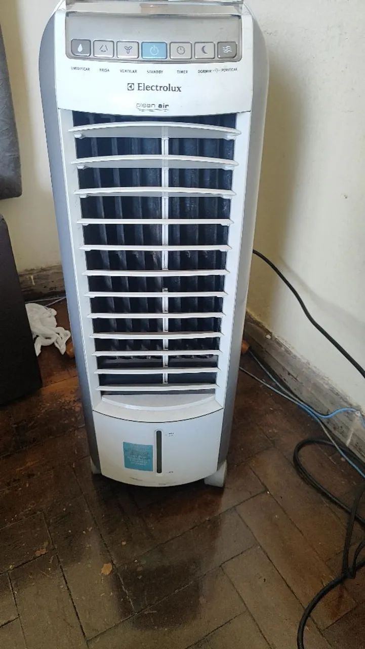 Climatizador de ar Eletrolux funcionando  - Foto 4