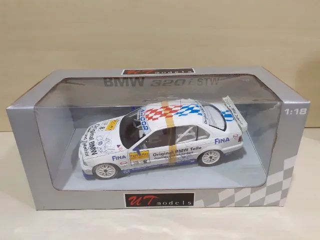 Miniatura Bmw 320i Stw #8 Fina 1/18 Ut Models - Hobbies e coleções