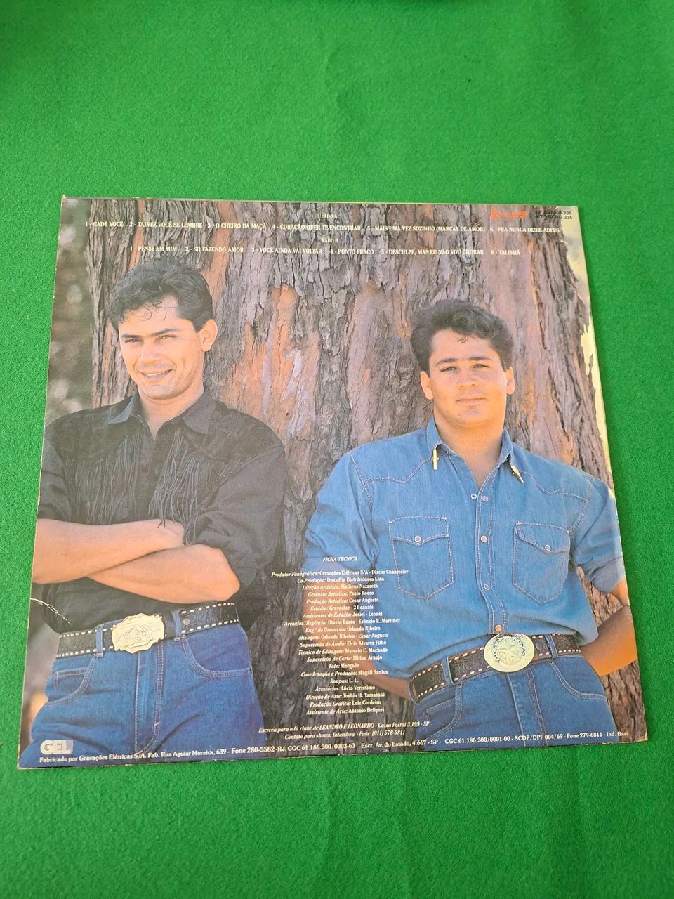 Vinil Leandro e Leonardo - Foto 2